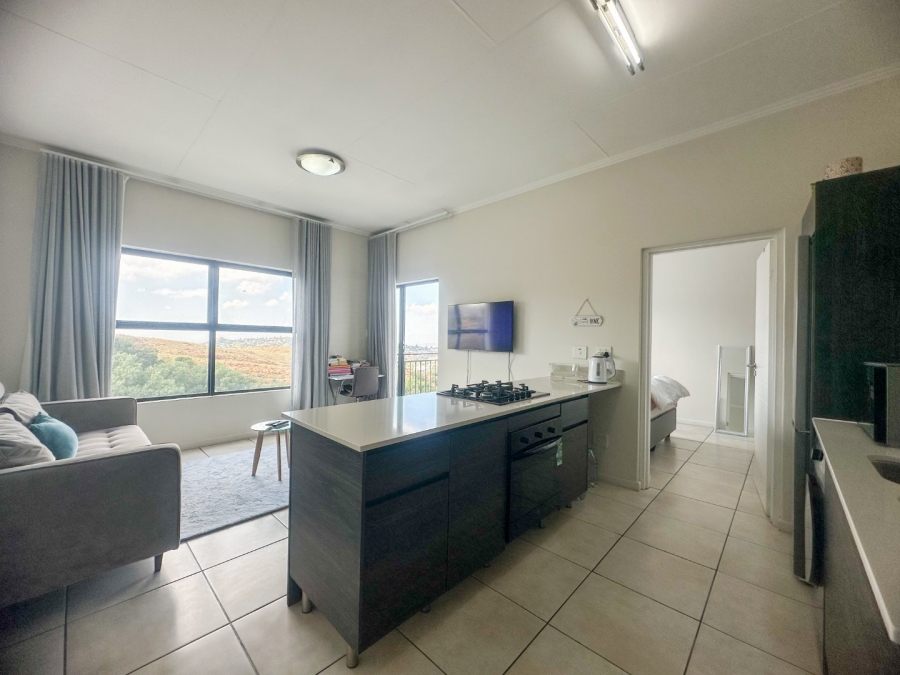 1 Bedroom Property for Sale in Oakdene Gauteng