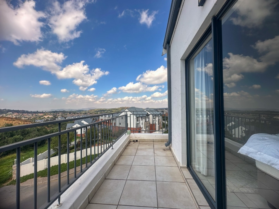 1 Bedroom Property for Sale in Oakdene Gauteng