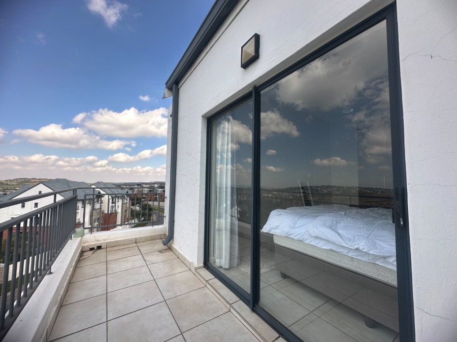 1 Bedroom Property for Sale in Oakdene Gauteng