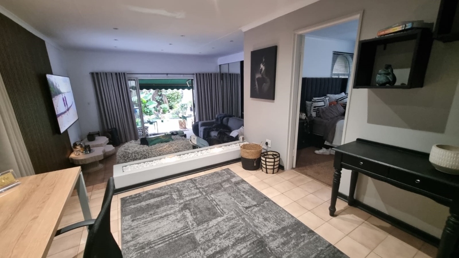 To Let 1 Bedroom Property for Rent in Bedfordview Gauteng