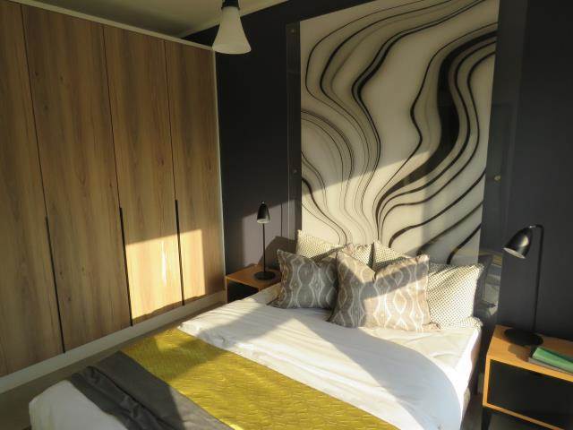 To Let 2 Bedroom Property for Rent in Waterfall Gauteng