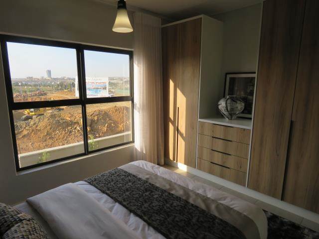 To Let 2 Bedroom Property for Rent in Waterfall Gauteng