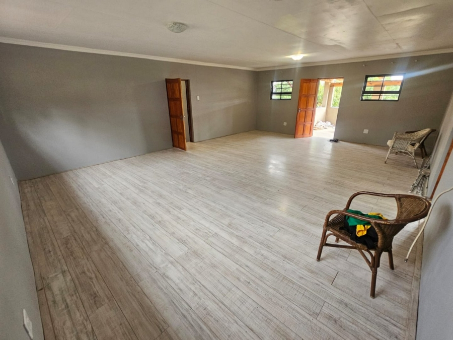 To Let 4 Bedroom Property for Rent in Laezonia Gauteng