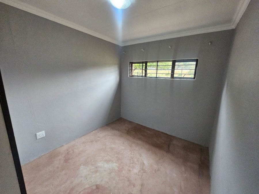 To Let 4 Bedroom Property for Rent in Laezonia Gauteng