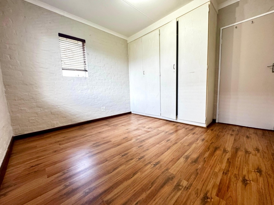 To Let 2 Bedroom Property for Rent in Erasmuskloof Gauteng