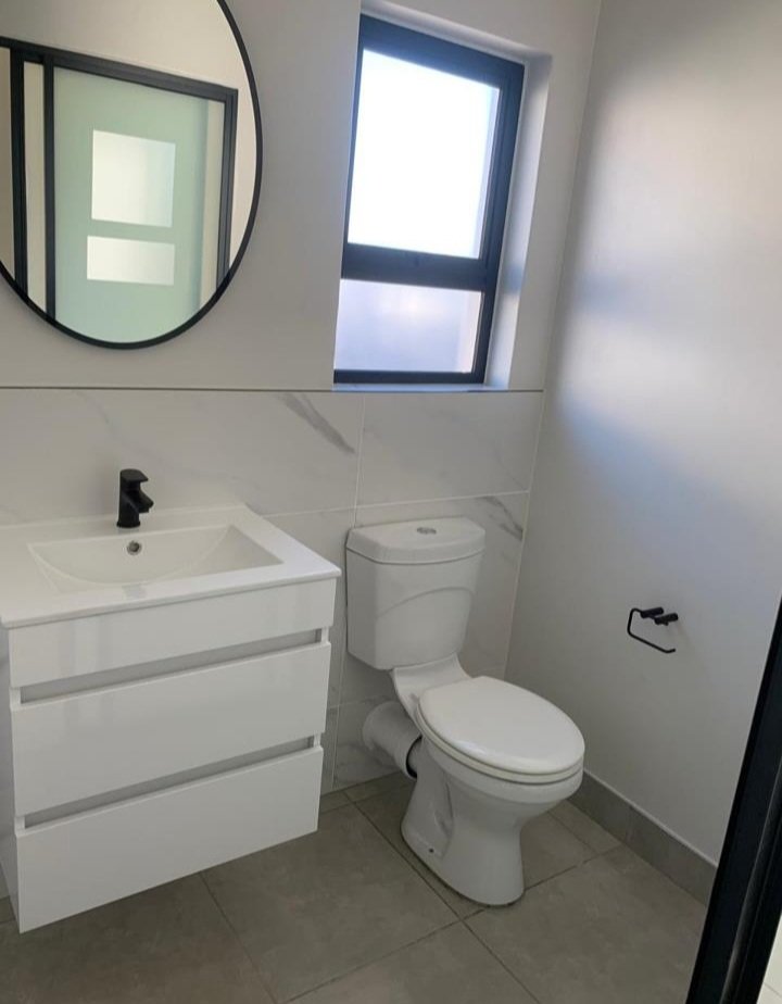 To Let 3 Bedroom Property for Rent in Waterfall Country Estate Gauteng