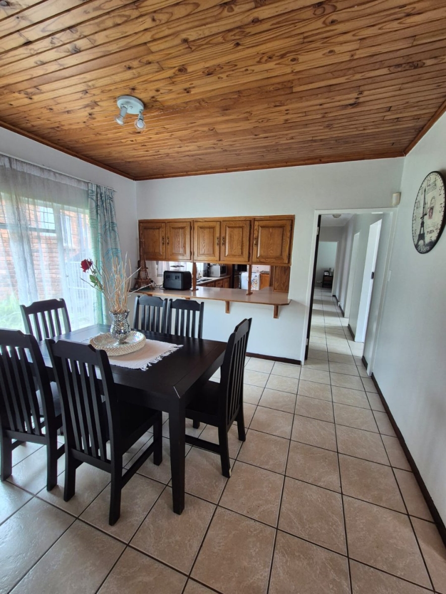 3 Bedroom Property for Sale in Rooihuiskraal Gauteng