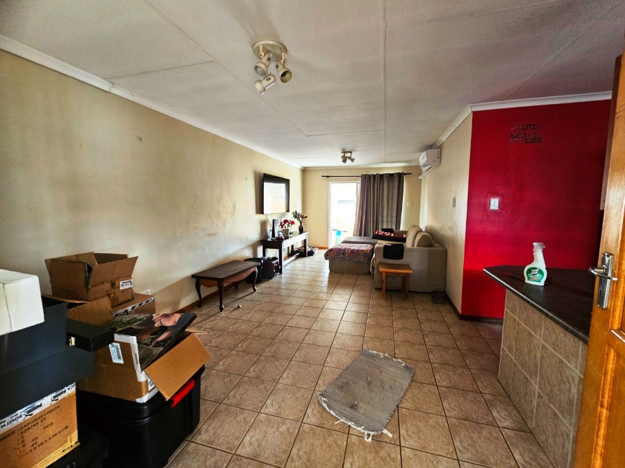 2 Bedroom Property for Sale in Montana Gauteng