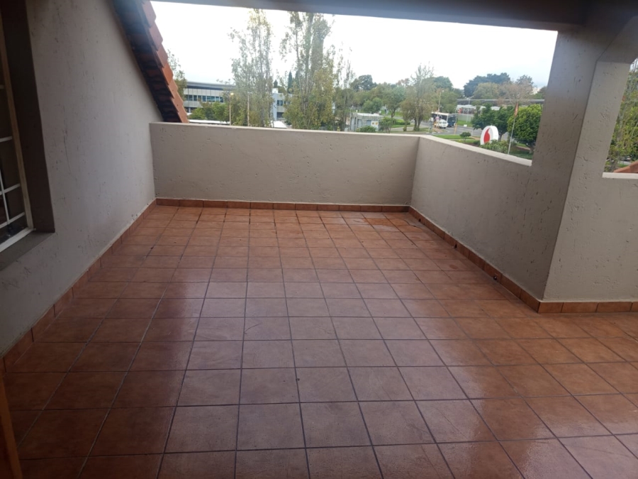 To Let 3 Bedroom Property for Rent in Noordwyk Gauteng