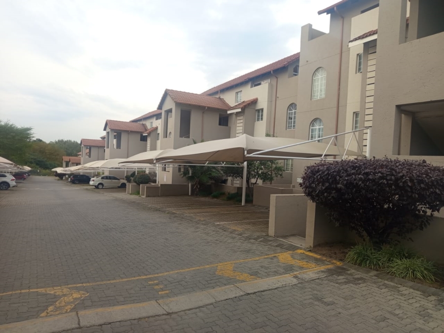 To Let 3 Bedroom Property for Rent in Noordwyk Gauteng