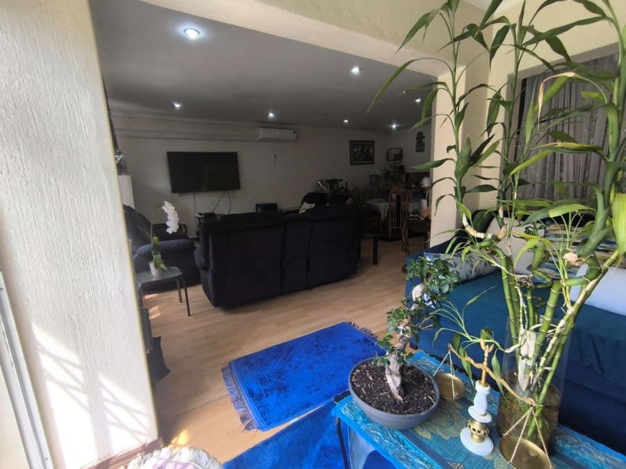 3 Bedroom Property for Sale in Edenburg Gauteng