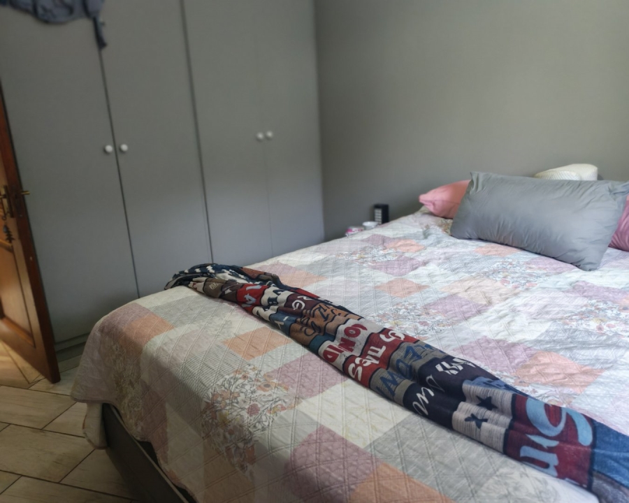 To Let 3 Bedroom Property for Rent in Constantia Park Gauteng