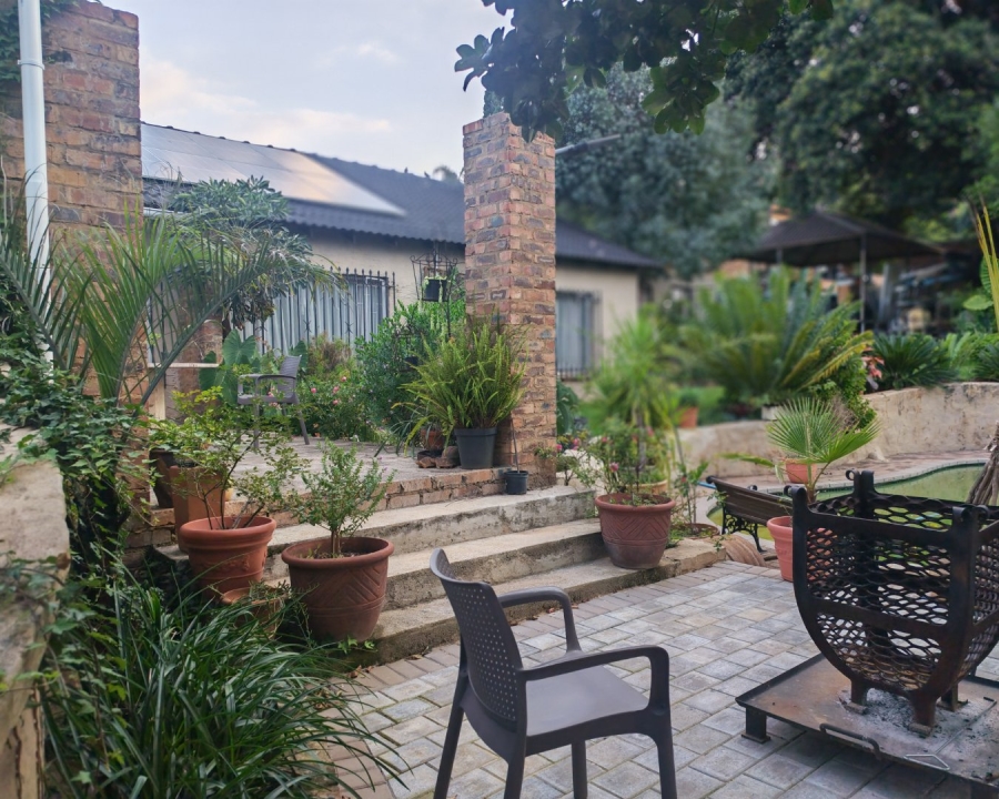 To Let 3 Bedroom Property for Rent in Constantia Park Gauteng