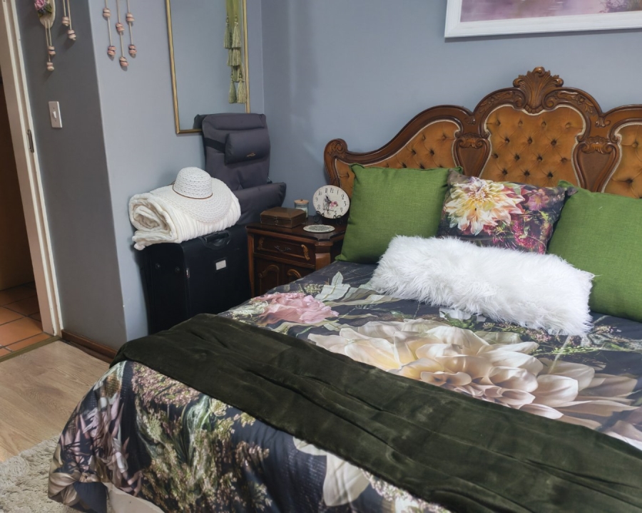 To Let 3 Bedroom Property for Rent in Constantia Park Gauteng