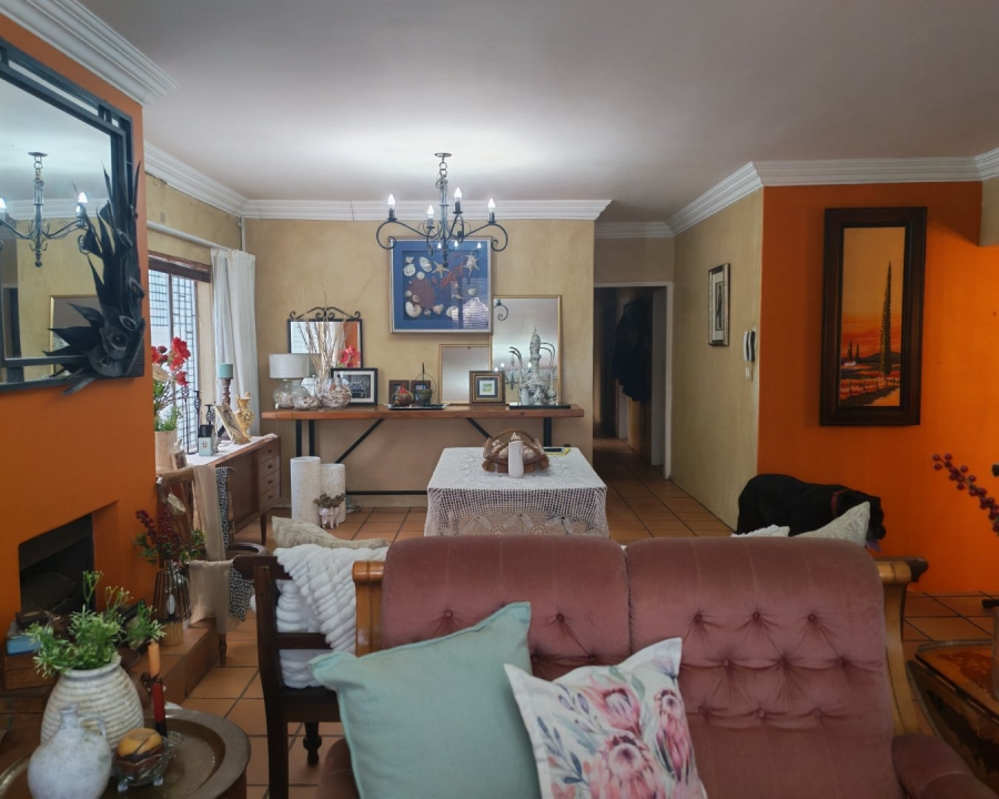 To Let 3 Bedroom Property for Rent in Constantia Park Gauteng