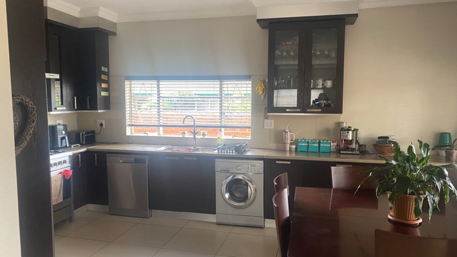 3 Bedroom Property for Sale in Rietfontein Gauteng