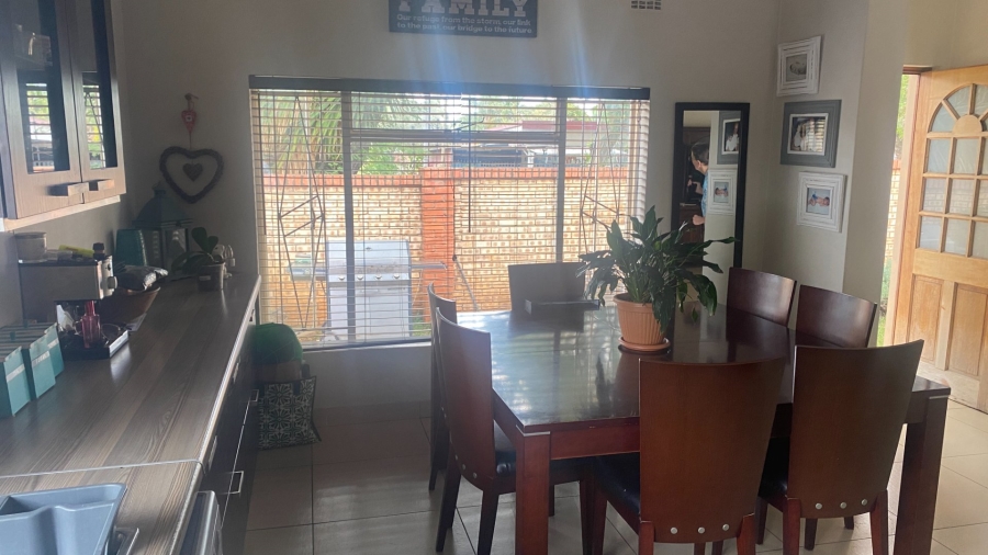 3 Bedroom Property for Sale in Rietfontein Gauteng