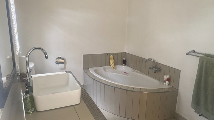 3 Bedroom Property for Sale in Rietfontein Gauteng