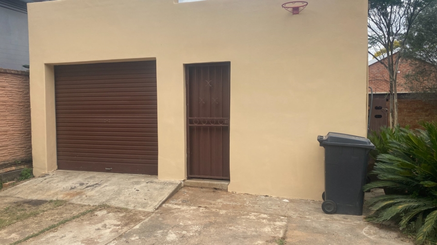 3 Bedroom Property for Sale in Rietfontein Gauteng
