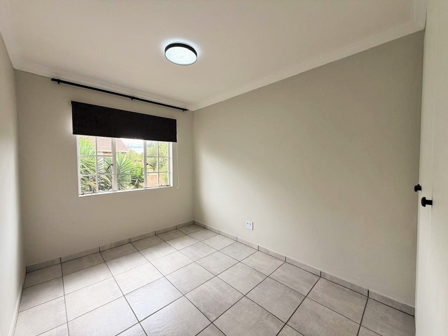 2 Bedroom Property for Sale in Rietvalleirand Gauteng