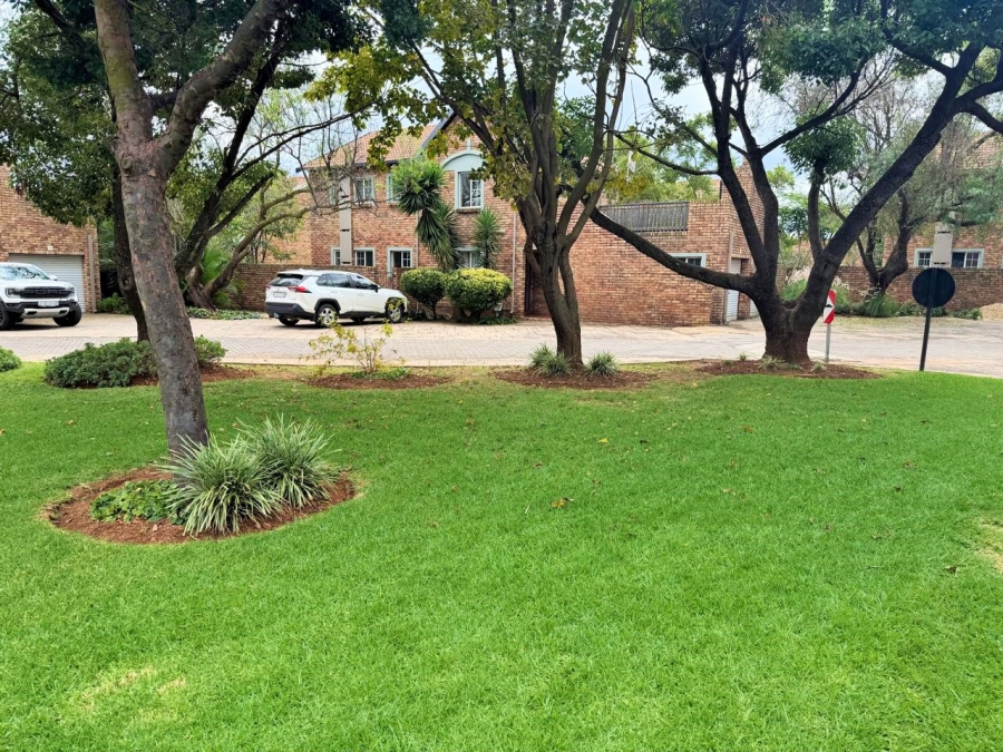 2 Bedroom Property for Sale in Rietvalleirand Gauteng