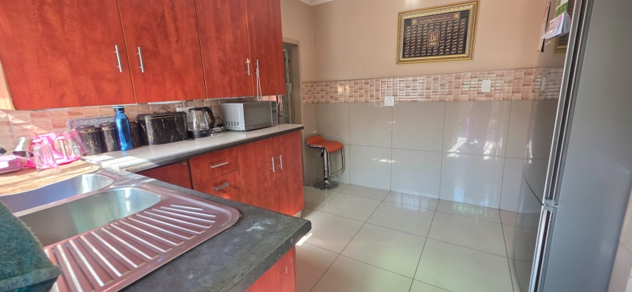 3 Bedroom Property for Sale in Laudium Gauteng