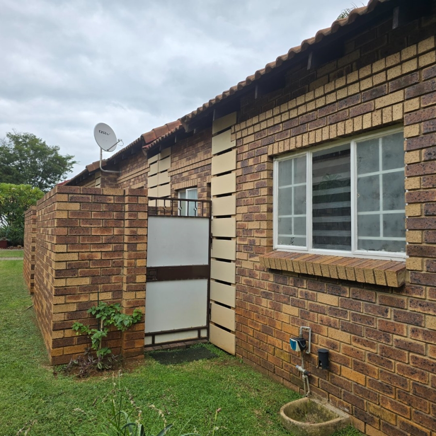 2 Bedroom Property for Sale in Equestria Gauteng