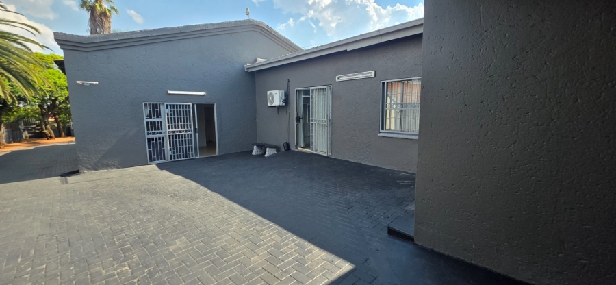 4 Bedroom Property for Sale in Erasmia Gauteng