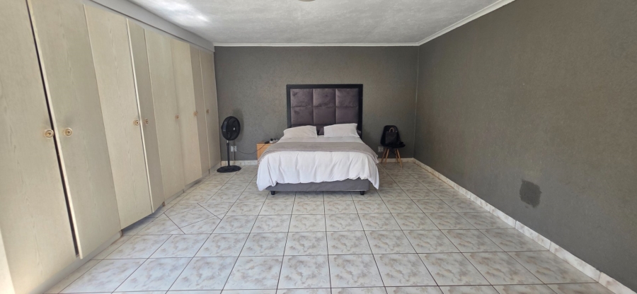 4 Bedroom Property for Sale in Erasmia Gauteng