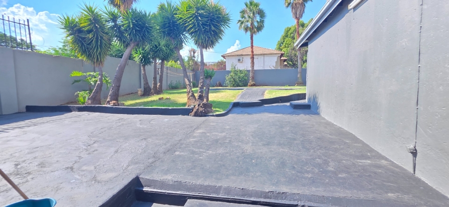 4 Bedroom Property for Sale in Erasmia Gauteng