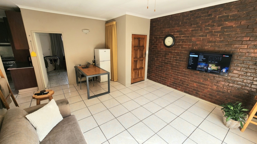 2 Bedroom Property for Sale in Zwartkop Gauteng