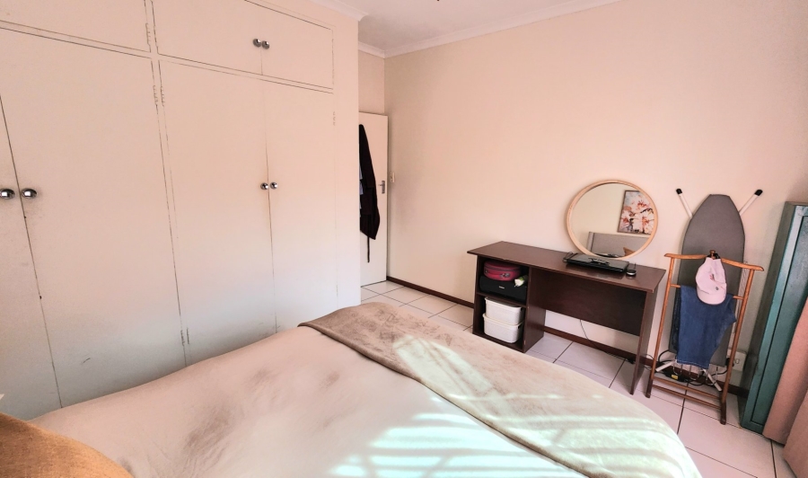 2 Bedroom Property for Sale in Zwartkop Gauteng
