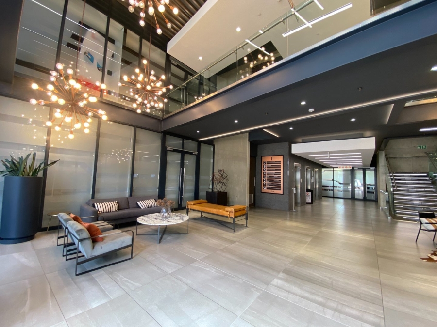 To Let Commercial Property for Rent in Vorna Valley Gauteng