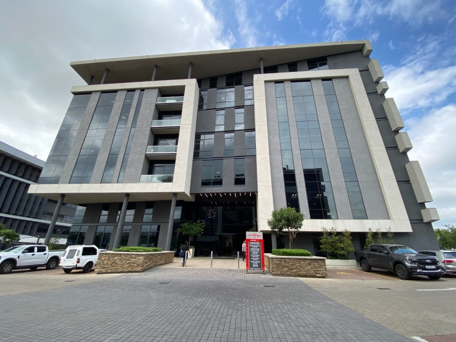 To Let Commercial Property for Rent in Vorna Valley Gauteng