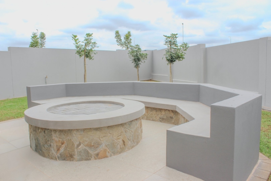 4 Bedroom Property for Sale in Fountainbrook Estate Gauteng