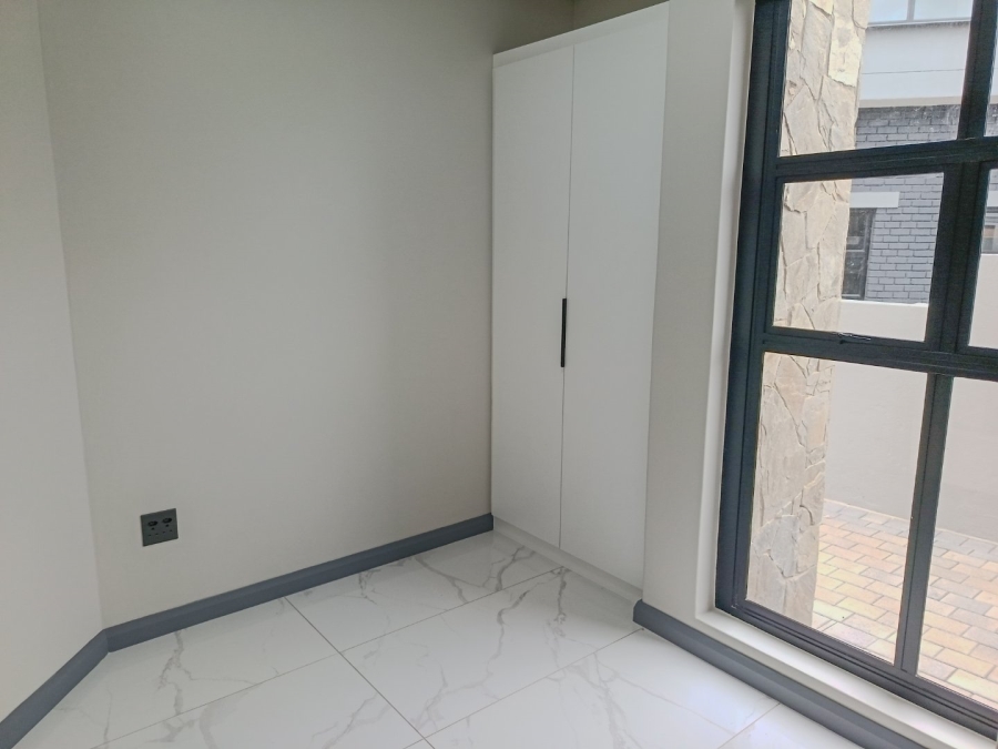 4 Bedroom Property for Sale in Fountainbrook Estate Gauteng