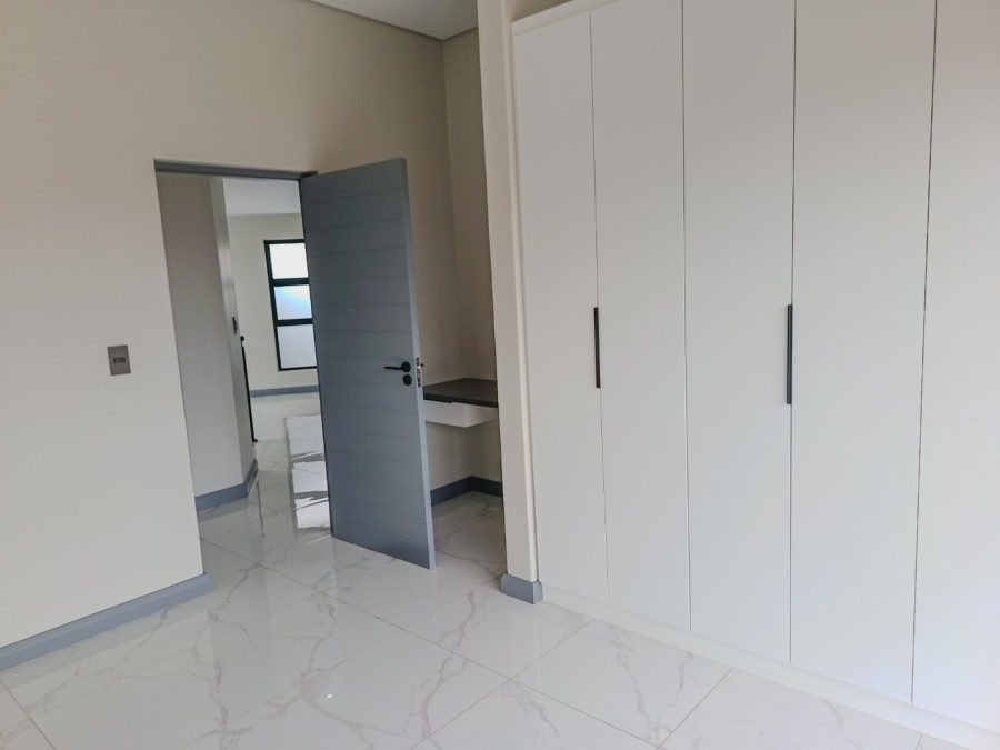 4 Bedroom Property for Sale in Fountainbrook Estate Gauteng