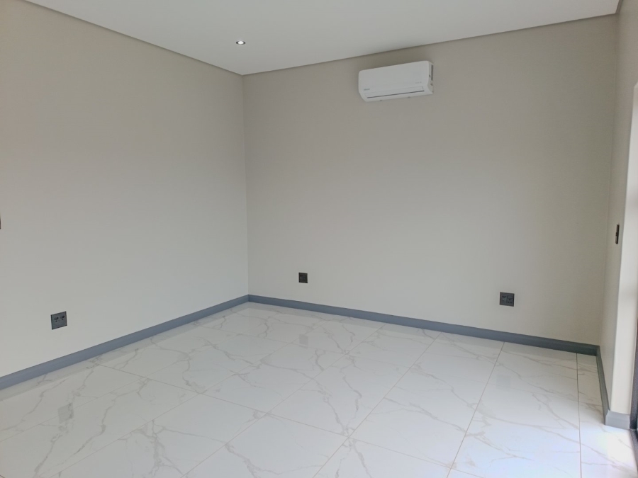 4 Bedroom Property for Sale in Fountainbrook Estate Gauteng