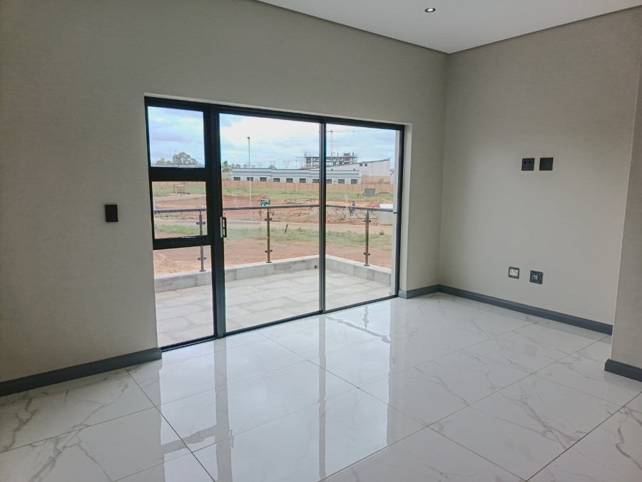 4 Bedroom Property for Sale in Fountainbrook Estate Gauteng