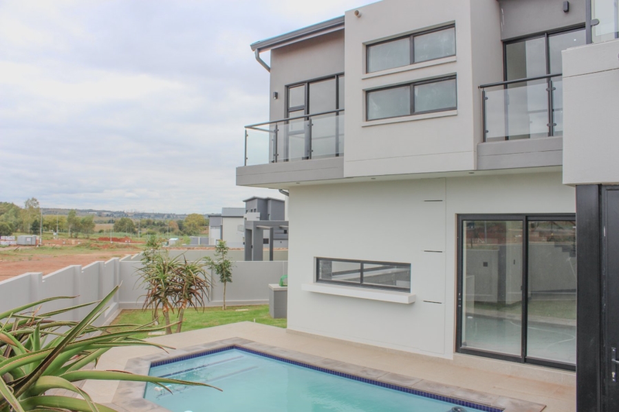 4 Bedroom Property for Sale in Fountainbrook Estate Gauteng