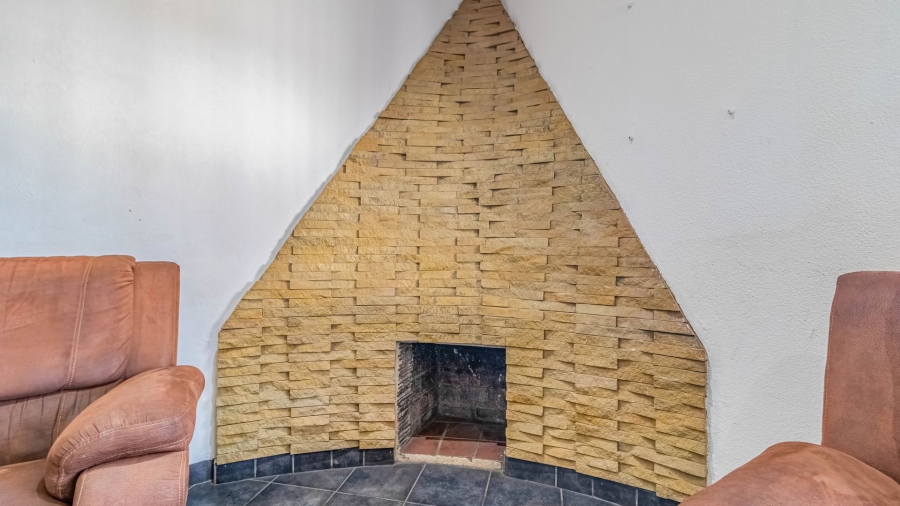 4 Bedroom Property for Sale in Lambton Gauteng