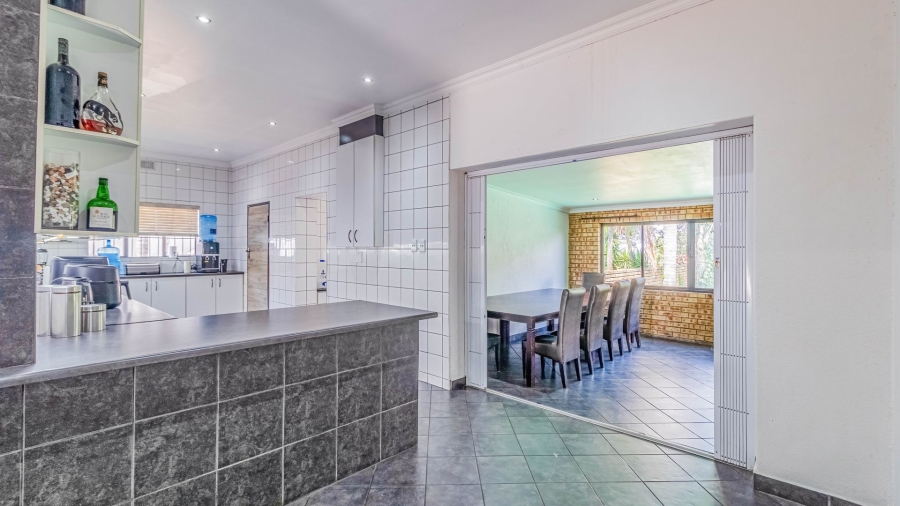 4 Bedroom Property for Sale in Lambton Gauteng