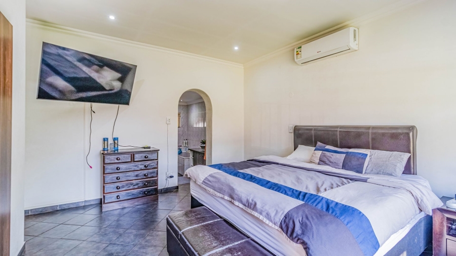 4 Bedroom Property for Sale in Lambton Gauteng