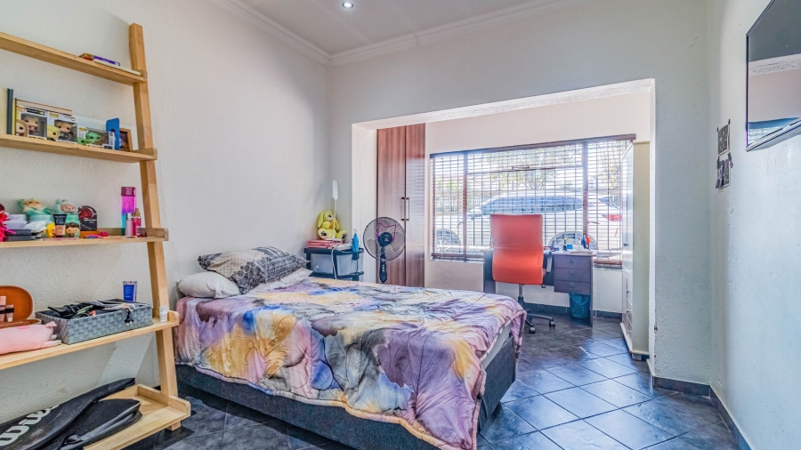 4 Bedroom Property for Sale in Lambton Gauteng