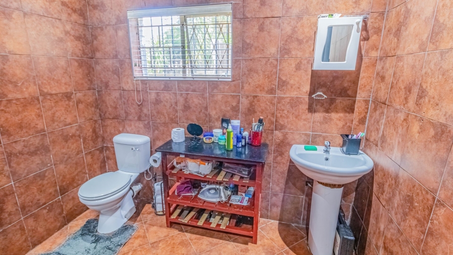 4 Bedroom Property for Sale in Lambton Gauteng