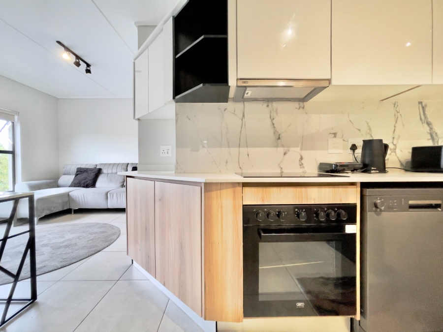 To Let 1 Bedroom Property for Rent in Waterfall Gauteng