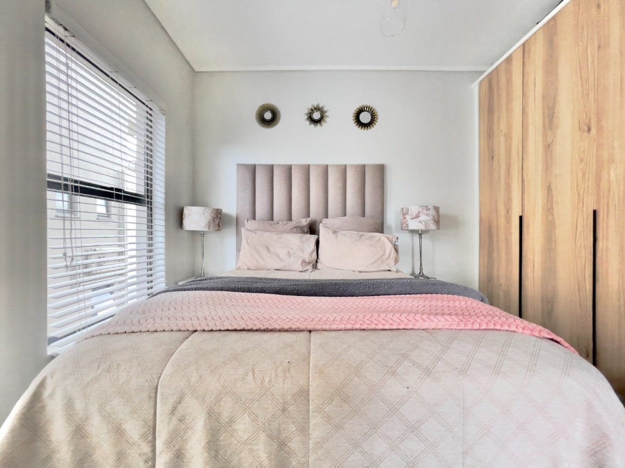 To Let 1 Bedroom Property for Rent in Waterfall Gauteng