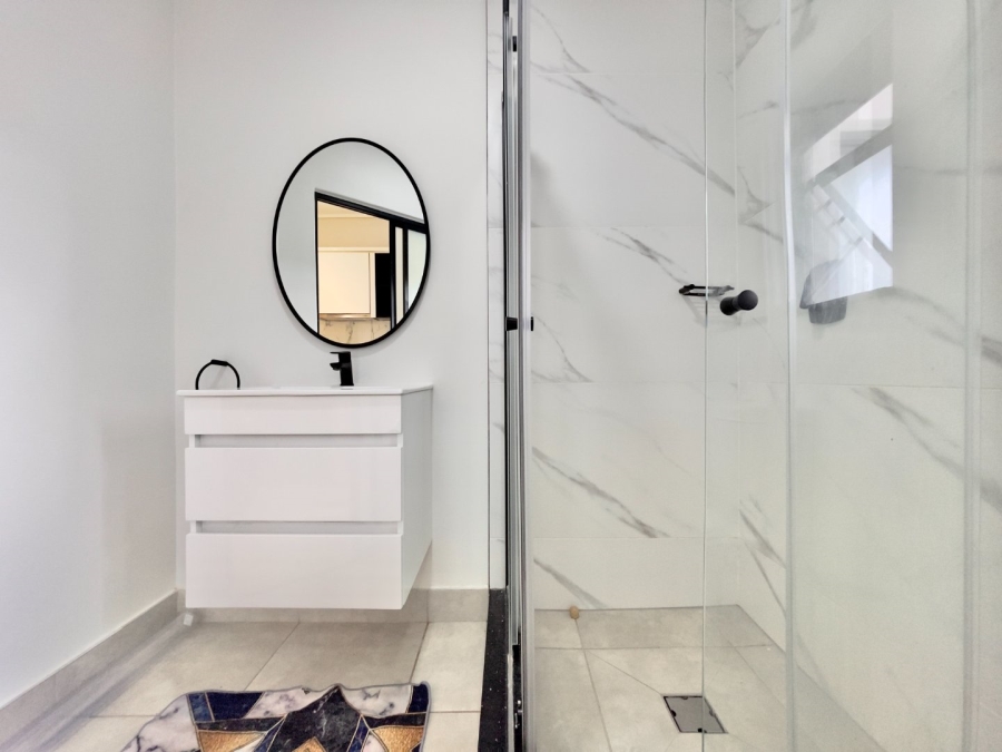 To Let 1 Bedroom Property for Rent in Waterfall Gauteng