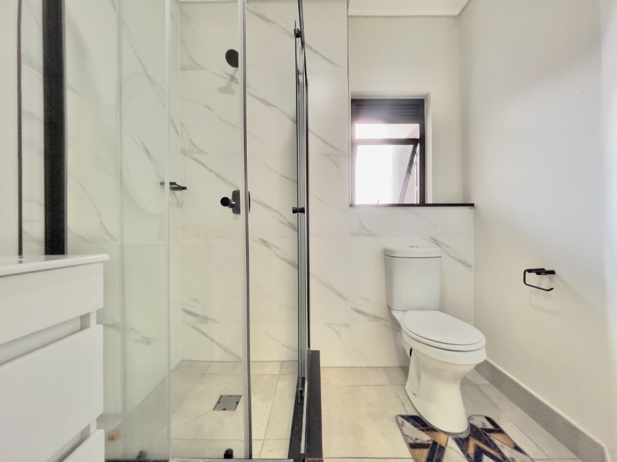 To Let 1 Bedroom Property for Rent in Waterfall Gauteng