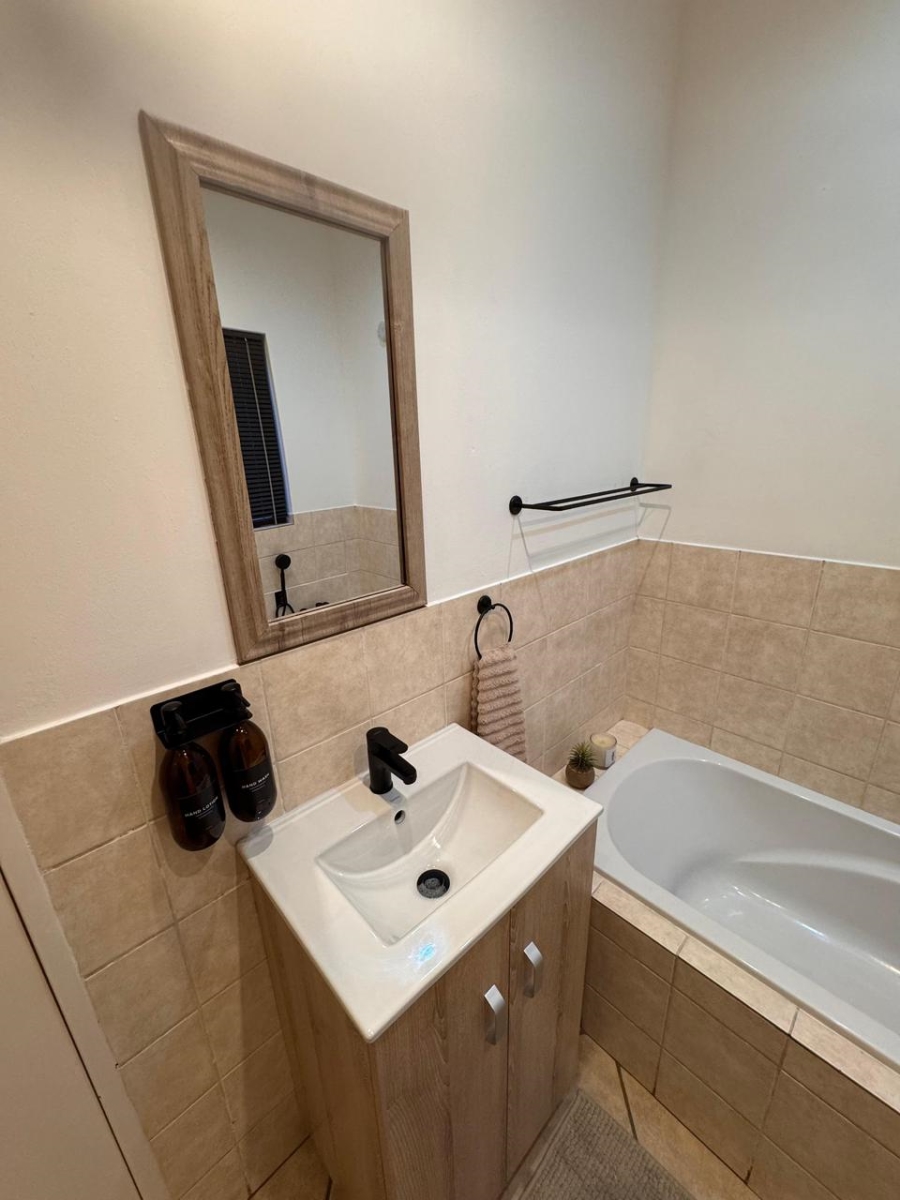 To Let 2 Bedroom Property for Rent in Carlswald Gauteng